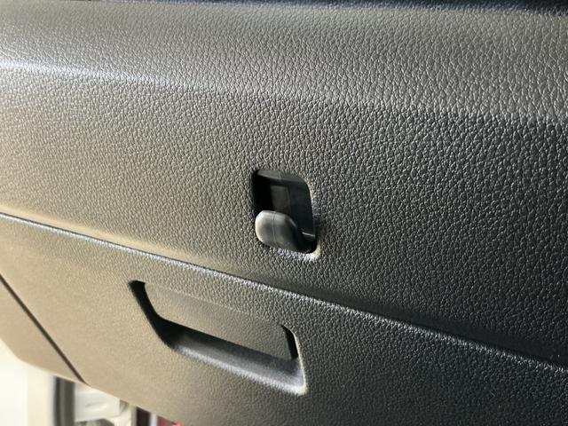 ハイゼットトラックジャンボエクストラ 届出済み未使用車 切替式4WD 3方開届出済み未使用車 切替式4WD 3方開 荷台作業灯 前後コーナーセンサー オートマチックハイビーム LEDヘッドライト フォグライト オートライト スマートキー プッシュスタート スマートアシスト(京都府)の中古車