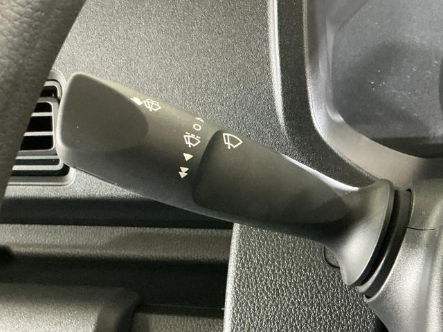ハイゼットトラックジャンボエクストラ 届出済未使用車 切替式4WD 荷台作業灯届出済み未使用車 切替式4WD 3方開 荷台作業灯 前後コーナーセンサー オートマチックハイビーム LEDヘッドライト オートライト フォグライト スマートキー プッシュスタート スマートアシスト(京都府)の中古車