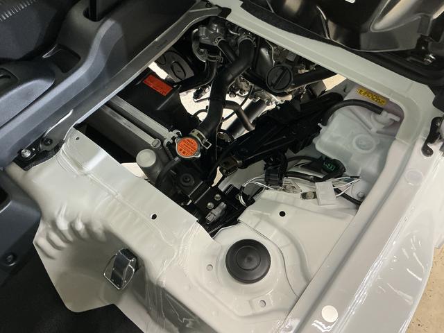 ハイゼットトラックジャンボエクストラ 届出済未使用車 切替式4WD 荷台作業灯届出済み未使用車 切替式4WD 3方開 荷台作業灯 前後コーナーセンサー オートマチックハイビーム LEDヘッドライト オートライト フォグライト スマートキー プッシュスタート スマートアシスト(京都府)の中古車