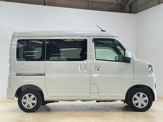 ハイゼットカーゴクルーズ　ワンオーナー　切替式４ＷＤ　ナビ　バックカメラワンオーナー　切替式４ＷＤ　ナビ　バックカメラ　ドラレコ　ＥＴＣ　スマートインナーミラー　前後コーナーセンサー　オートハイビーム　Ｂｌｕｅｔｏｏｔｈ　ＵＳＢ入力端子　ＤＶＤ再生　フルセグＴＶ　スマアシ（京都府）の中古車