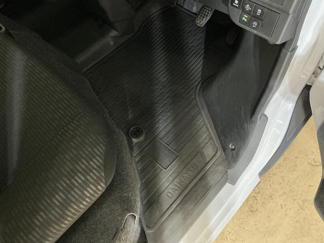 ハイゼットカーゴクルーズ　ワンオーナー　切替式４ＷＤ　ナビ　バックカメラワンオーナー　切替式４ＷＤ　ナビ　バックカメラ　ドラレコ　ＥＴＣ　スマートインナーミラー　前後コーナーセンサー　オートハイビーム　Ｂｌｕｅｔｏｏｔｈ　ＵＳＢ入力端子　ＤＶＤ再生　フルセグＴＶ　スマアシ（京都府）の中古車