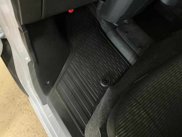 ハイゼットカーゴクルーズ　ワンオーナー　切替式４ＷＤ　ナビ　バックカメラワンオーナー　切替式４ＷＤ　ナビ　バックカメラ　ドラレコ　ＥＴＣ　スマートインナーミラー　前後コーナーセンサー　オートハイビーム　Ｂｌｕｅｔｏｏｔｈ　ＵＳＢ入力端子　ＤＶＤ再生　フルセグＴＶ　スマアシ（京都府）の中古車