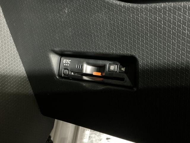 タントカスタムＲＳリミテッド　届出済未使用車　バックカメラ　ＥＴＣ届出済み未使用車　９インチディスプレイオーディオ　バックカメラ　ＥＴＣ　両側パワースライドドア　アダプティブクルーズコントロール　シートヒーター　電動パーキングブレーキ　前後コーナーセンサー　ＵＳＢ（京都府）の中古車