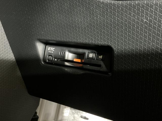 タント 中古車 カスタムＸリミテッド　届出済未使用車　ディスプレイオーディオ届出済み未使用車　９インチディスプレイオーディオ　バックカメラ　ＥＴＣ　両側パワースライドドア　アダプティブクルーズコントロール　シートヒーター　前後コーナーセンサー　電動パーキングブレーキ　ＵＳＢ