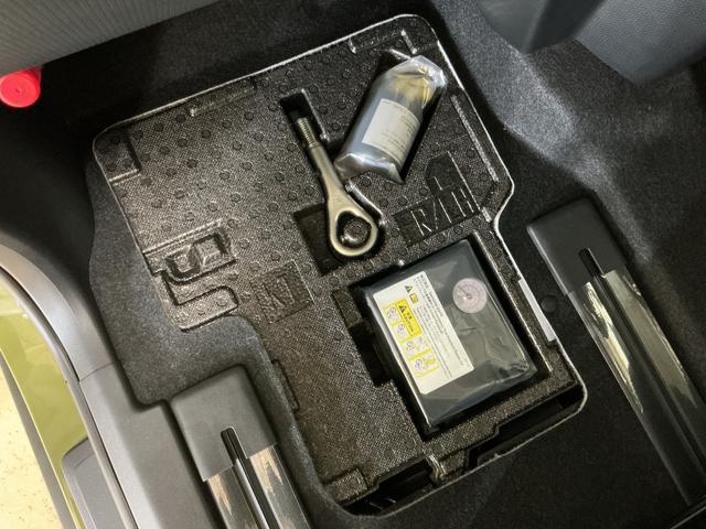 タントファンクロスリミテッド　展示車　バックカメラ　ＥＴＣ　ＵＳＢ展示車　９インチディスプレイオーディオ　バックカメラ　ＥＴＣ　両側パワースライドドア　シートヒーター　アダプティブクルーズコントロール　電動パーキングブレーキ　コーナーセンサー　オートハイビーム（京都府）の中古車