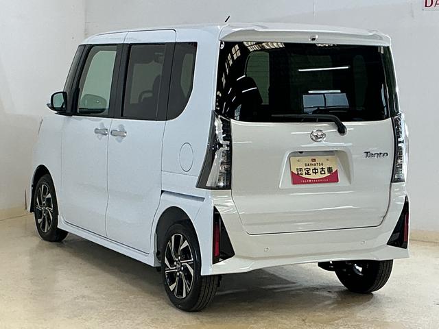 タントカスタムＸリミテッド　展示車　９インチディスプレイオーディオ展示車　９インチディスプレイオーディオ　バックカメラ　ＥＴＣ　両側パワースライドドア　アダプティブクルーズコントロール　シートヒーター　コーナーセンサー　電動パーキングブレーキ　スマアシ　フルセグＴＶ（京都府）の中古車