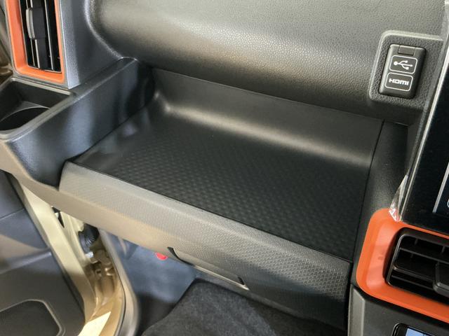 タントファンクロスターボリミテッド　届出済未使用車　ＥＴＣ届出済未使用車　スマートアシスト　９インチディスプレイオーディオ　フルセグチューナー　ブルートゥース対応　両側リヤパワースライドドア　プッシュボタンエンジンスタート　バックカメラ　ＬＥＤヘッドライト（京都府）の中古車