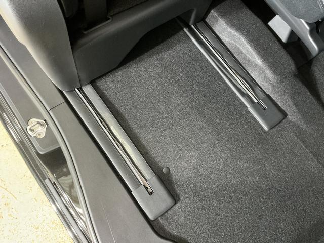 タントカスタムＸリミテッド　展示車　９インチディスプレイオーディオ展示車　９インチディスプレイオーディオ　バックカメラ　ＥＴＣ　両側パワースライドドア　アダプティブクルーズコントロール　シートヒーター　コーナーセンサー　電動パーキングブレーキ　オートハイビーム（京都府）の中古車