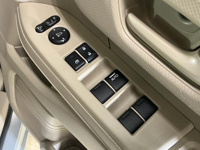 Ｎ−ＢＯＸＧホンダセンシング　ディスプレイオーディオ　バックカメラディスプレイオーディオ　バックカメラ　ＥＴＣ　ドライブレコーダー　プッシュボタンエンジンスタート　両側リヤスライドドア　ＬＥＤヘッドライト　オートライト　オートエアコン　オートクルーズコントロール（京都府）の中古車