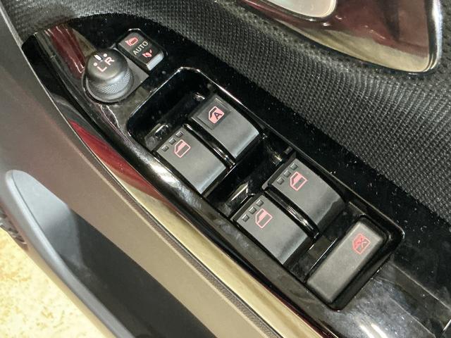 ムーヴカスタム　ＲＳ　ハイパーリミテッドＳＡIII　ワンオーナーワンオーナー　ナビ　パノラマモニター　ドラレコ　ＥＴＣ　運転席シートヒーター　オートハイビーム　Ｂｌｕｅｔｏｏｔｈ　１５インチ純正アルミホイール　ＵＳＢ接続　ＤＶＤ再生　フルセグＴＶ　スマアシ（京都府）の中古車