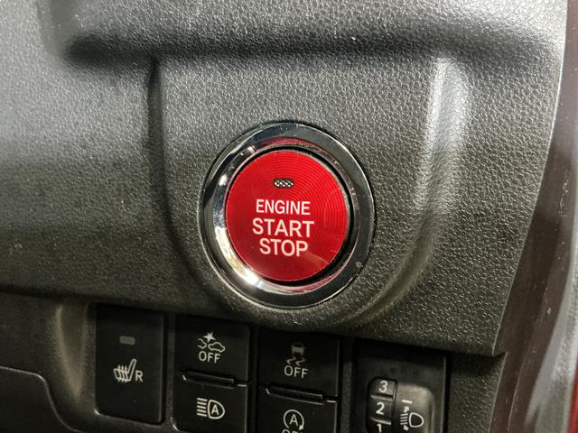 ムーヴカスタム　ＲＳ　ハイパーリミテッドＳＡIII　ワンオーナーワンオーナー　ナビ　パノラマモニター　ドラレコ　ＥＴＣ　運転席シートヒーター　オートハイビーム　Ｂｌｕｅｔｏｏｔｈ　１５インチ純正アルミホイール　ＵＳＢ接続　ＤＶＤ再生　フルセグＴＶ　スマアシ（京都府）の中古車