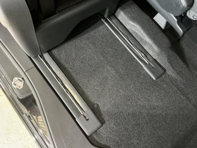 タントカスタムRS ワンオーナー 9インチディスプレイオーディオワンオーナー 9型ディスプレイオーディオ バックカメラ 両側パワースライドドア シートヒーター コーナーセンサー オートハイビーム 電動パーキングブレーキ Bluetooth フルセグTV USB接続(京都府)の中古車