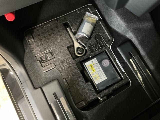 タントカスタムＸリミテッド　展示車　９インチディスプレイオーディオ展示車　９インチディスプレイオーディオ　バックカメラ　ＥＴＣ　両側パワースライドドア　アダプティブクルーズコントロール　シートヒーター　コーナーセンサー　電動パーキングブレーキ　オートハイビーム（京都府）の中古車