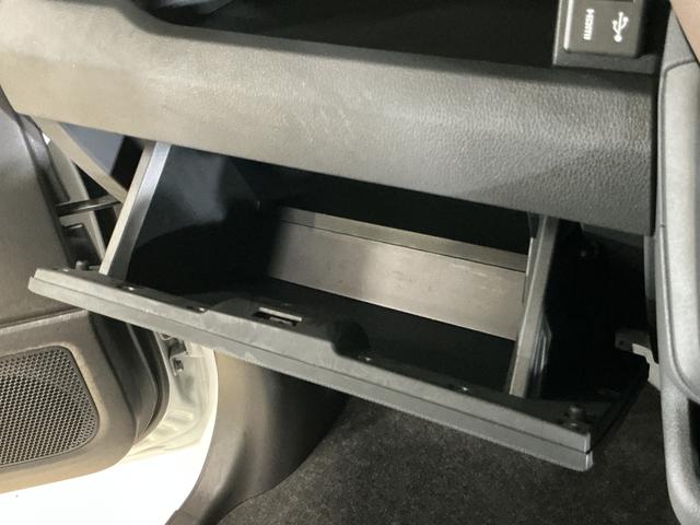 ムーヴＧ　ワンオーナー　４ＷＤ　９インチディスプレイオーディオ１オーナー　４ＷＤ　９型ディスプレイオーディオ　パノラマモニター　スマートパノラマパーキングアシスト　片側パワースライドドア　ワイヤレス充電　電動パーキングブレーキ　コーナーセンサー　オートハイビーム（京都府）の中古車