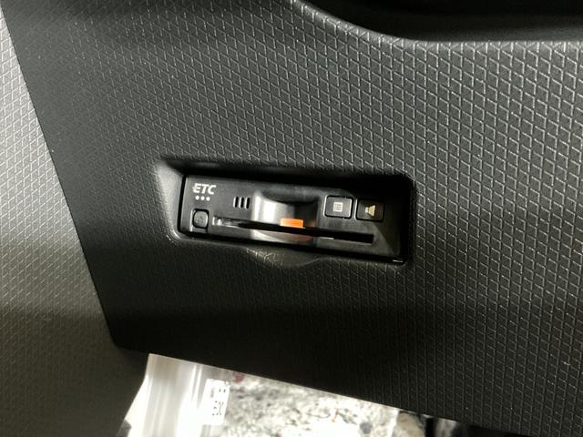 タントカスタムＸリミテッド　展示車　９インチディスプレイオーディオ展示車　９インチディスプレイオーディオ　バックカメラ　ＥＴＣ　両側パワースライドドア　アダプティブクルーズコントロール　シートヒーター　コーナーセンサー　電動パーキングブレーキ　オートハイビーム（京都府）の中古車