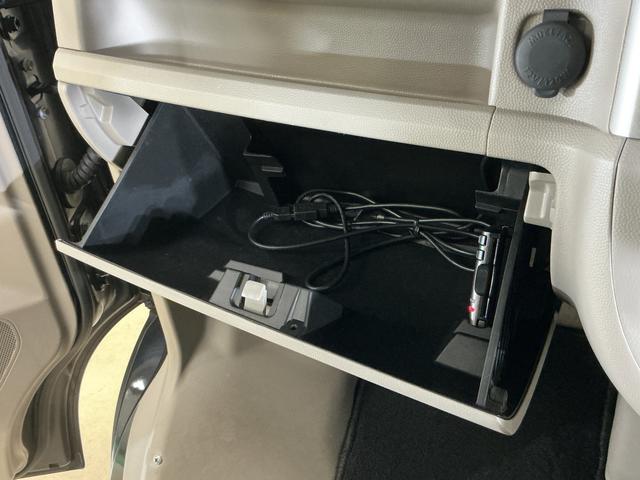 エブリイワゴンＰＺターボスペシャル　ナビ　ＥＴＣ　両側パワースライドドアナビ　ＥＴＣ　両側パワースライドドア　オートステップ　ワンセグＴＶ　ＨＩＤヘッドライト　キーレス　フォグライト　ドアバイザー　電動格納ドアミラー　１２Ｖ電源ソケット　１４インチ純正アルミホイール（京都府）の中古車