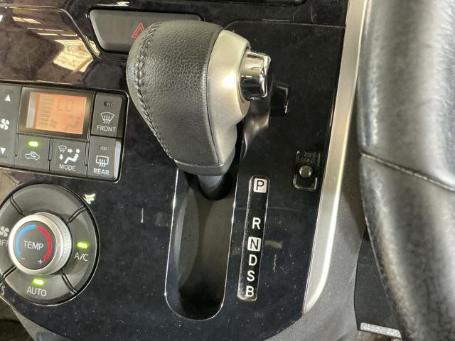 タントカスタムRS トップエディションSAIII ワンオーナーワンオーナー ナビ バックカメラ ETC 両側パワースライドドア 運転席シートヒーター リヤコーナーセンサー オートハイビーム Bluetooth USB接続 DVD再生 フルセグTV 車内キャリア(京都府)の中古車
