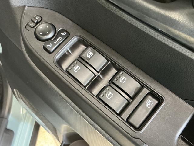 タントファンクロスリミテッド　届出済未使用車　バックカメラ　ＥＴＣ届出済み未使用車　９型ディスプレイオーディオ　バックカメラ　ＥＴＣ　両側パワースライドドア　アダプティブクルーズコントロール　シートヒーター　コーナーセンサー　電動パーキングブレーキ　オートハイビーム（京都府）の中古車