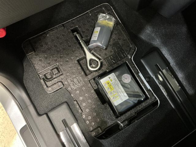 タントＸリミテッド　９インチディスプレイオーディオ　バックカメラ９インチディスプレイオーディオ　バックカメラ　両側パワースライドドア　シートヒーター　コーナーセンサー　Ｂｌｕｅｔｏｏｔｈ　フルセグＴＶ　オートハイビーム　オートライト　ＵＳＢ接続　横滑り防止装置（京都府）の中古車