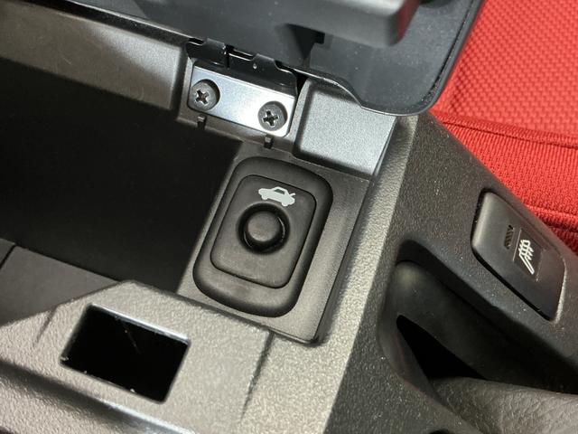 コペンセロ　ワンオーナー　５速ＭＴ車　ナビ　ドラレコ　フルセグＴＶワンオーナー　５速ＭＴ車　ナビ　ドラレコ　シートヒーター　フルセグＴＶ　Ｂｌｕｅｔｏｏｔｈ　ＤＶＤ再生　ＬＥＤヘッドライト　オートライト　ＵＳＢ接続　フォグライト　スマートキー　横滑り防止装置（京都府）の中古車