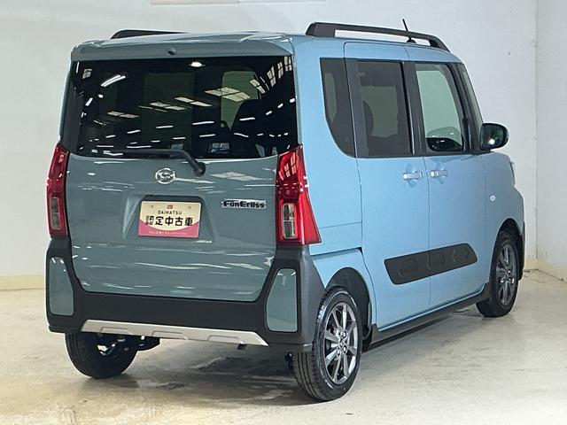 タントファンクロスリミテッド　届出済み未使用車　バックカメラ届出済み未使用車　９型ディスプレイオーディオ　バックカメラ　ＥＴＣ　両側パワースライドドア　アダプティブクルーズコントロール　電動パーキングブレーキ　オートハイビーム　コーナーセンサー　フルセグＴＶ（京都府）の中古車
