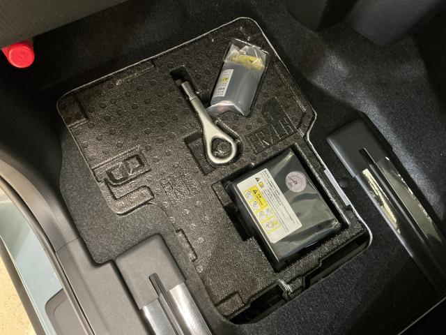 タントファンクロスリミテッド　届出済み未使用車　バックカメラ届出済み未使用車　９型ディスプレイオーディオ　バックカメラ　ＥＴＣ　両側パワースライドドア　アダプティブクルーズコントロール　電動パーキングブレーキ　オートハイビーム　コーナーセンサー　フルセグＴＶ（京都府）の中古車