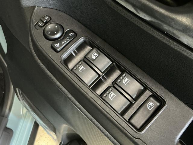 タントファンクロスリミテッド　届出済み未使用車　バックカメラ届出済み未使用車　９型ディスプレイオーディオ　バックカメラ　ＥＴＣ　両側パワースライドドア　アダプティブクルーズコントロール　電動パーキングブレーキ　オートハイビーム　コーナーセンサー　フルセグＴＶ（京都府）の中古車