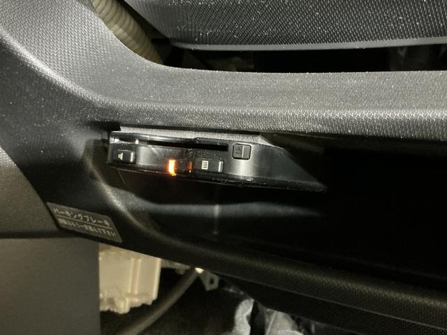 ムーヴカスタム X SA CDオーディオ ETC オートライトCDオーディオ ETC オートライト スマートアシスト スマートキー プッシュスタート ドアバイザー ウインカーミラー フォグライト 横滑り防止装置 アイドリングストップ 14インチ純正アルミホイール(京都府)の中古車