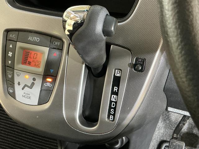 ムーヴカスタム X SA CDオーディオ ETC オートライトCDオーディオ ETC オートライト スマートアシスト スマートキー プッシュスタート ドアバイザー ウインカーミラー フォグライト 横滑り防止装置 アイドリングストップ 14インチ純正アルミホイール(京都府)の中古車