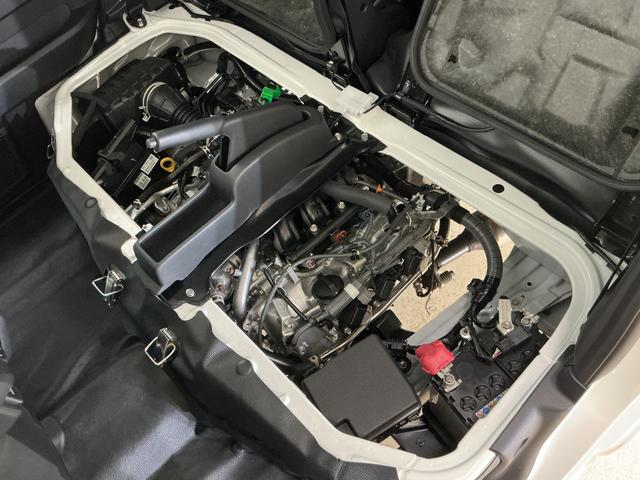 ハイゼットカーゴDX 届出済み未使用車 電子制御式4WD CVT車 ラジオ届出済み未使用車 電子制御式4WD CVT車 ラジオデッキ コーナーセンサー オートハイビーム オートライト キーレスエントリー スペアキー有り 横滑り防止装置 スマートアシスト アイドリングストップ(京都府)の中古車