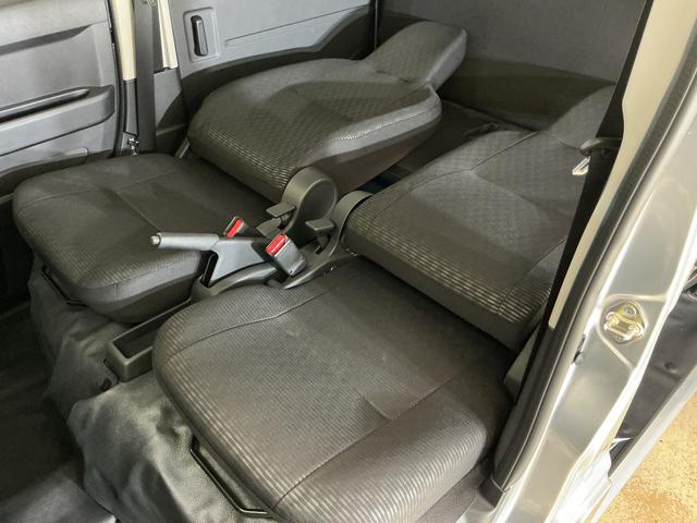 ハイゼットカーゴＤＸ　届出済み未使用車　ＣＶＴ車　ラジオ　コーナーセンサー届出済み未使用車　ＣＶＴ車　ラジオデッキ　コーナーセンサー　オートハイビーム　キーレスエントリー　スペアキー有り　オートライト　スマアシ　アイドリングストップ　横滑り防止装置　１２Ｖ電源ソケット（京都府）の中古車