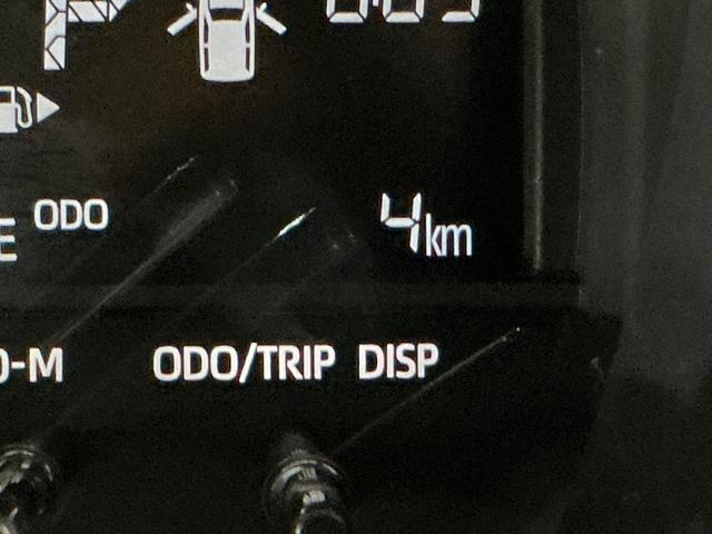 ハイゼットカーゴＤＸ　届出済み未使用車　ＣＶＴ車　ラジオ　コーナーセンサー届出済み未使用車　ＣＶＴ車　ラジオデッキ　コーナーセンサー　オートハイビーム　キーレスエントリー　スペアキー有り　オートライト　スマアシ　アイドリングストップ　横滑り防止装置　１２Ｖ電源ソケット（京都府）の中古車