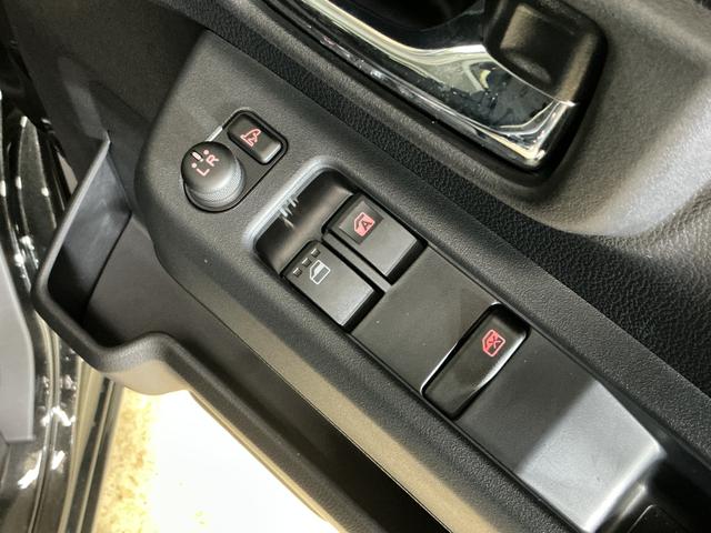 アトレーＲＳ　届出済未使用車　４ＷＤ　ターボ　スマートアシスト届出済未使用車　４ＷＤ　バックカメラ　ターボ　９インチディスプレイオーディオ　フルセグチューナー　ブルートゥース対応　両側リヤパワースライドドア　アダプティブクルーズコントロール　ＬＥＤヘッドライト（京都府）の中古車
