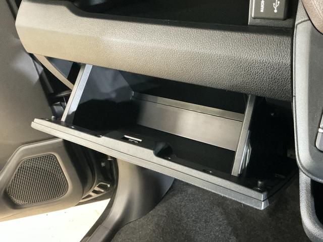 ムーヴG 届出済み未使用車 9型ディスプレイオーディオ USB届出済み未使用車 9型ディスプレイオーディオ バックカメラ 片側パワースライドドア ワイヤレス充電 コーナーセンサー 電動パーキングブレーキ オートハイビーム Bluetooth USB フルセグTV(京都府)の中古車