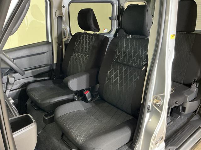 アトレーRS 届出済み未使用車 電子制御式4WD CVT車 USB届出済み未使用車 電子制御式4WD CVT車 9型ディスプレイオーディオ バックカメラ 両側パワースライドドア アダプティブクルーズコントロール コーナーセンサー オートハイビーム Bluetooth(京都府)の中古車