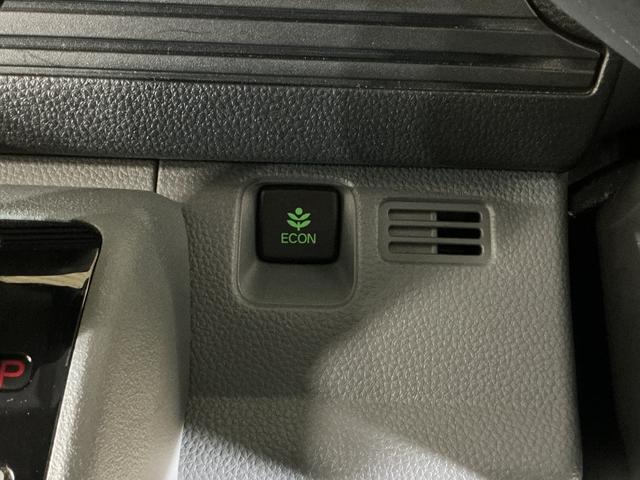 N−VANG・ホンダセンシング ワンオーナー ラジオ ドラレコ ETCワンオーナー ラジオデッキ ドライブレコーダー ETC アダプティブクルーズコントロール キーレスエントリー ドアバイザー スペアキー有り 横滑り防止装置 12V電源ソケット オールシーズンマット(京都府)の中古車