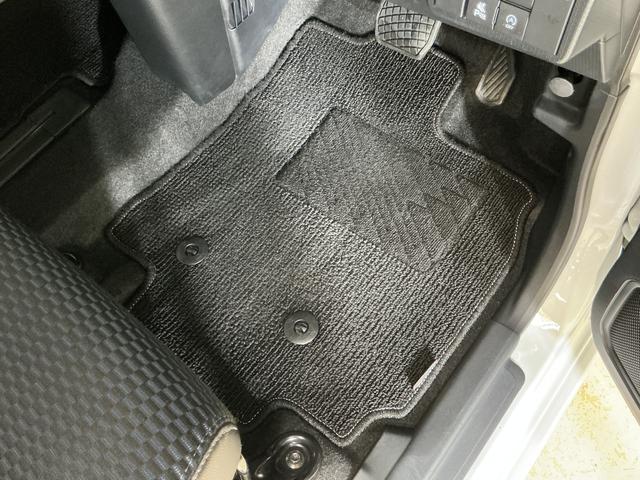 タントカスタムＸ　レンタカーアップ　ナビ　パノラマモニター　ＥＴＣレンタカーアップ　ナビＴＶ　パノラマモニター　ドライブレコーダー　ＥＴＣ　両側パワースライドドア　シートヒーター　コーナーセンサー　電動パーキングブレーキ　オートハイビーム　Ｂｌｕｅｔｏｏｔｈ（京都府）の中古車