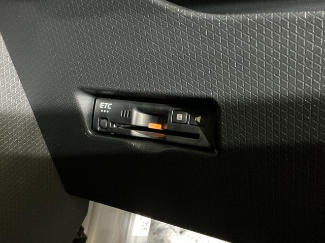 タント 中古車 カスタムＸリミテッド　届出済未使用車　ディスプレイオーディオ届出済み未使用車　９インチディスプレイオーディオ　バックカメラ　ＥＴＣ　両側パワースライドドア　アダプティブクルーズコントロール　シートヒーター　コーナーセンサー　オートハイビーム　Ｂｌｕｅｔｏｏｔｈ