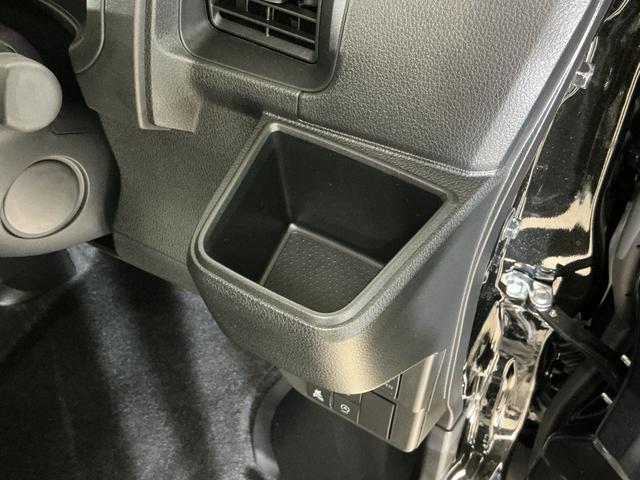 アトレーRS 届出済み未使用車 9型ディスプレイオーディオ USB届出済み未使用車 9型ディスプレイオーディオ バックカメラ 両側パワースライドドア アダプティブクルーズコントロール コーナーセンサー オートハイビーム Bluetooth USB接続 フルセグTV(京都府)の中古車