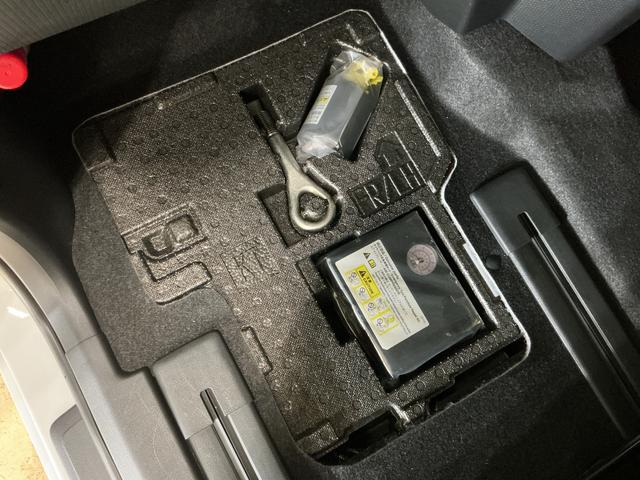 タントカスタムRS ナビ バックカメラ ETC シートヒーターナビ バックカメラ ETC 両側パワースライドドア シートヒーター 電動パーキングブレーキ コーナーセンサー オートハイビーム 15インチ純正アルミホイール Bluetooth USB フルセグTV(京都府)の中古車