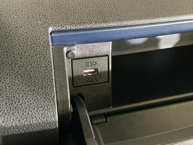 タントカスタムRS ナビ バックカメラ ETC シートヒーターナビ バックカメラ ETC 両側パワースライドドア シートヒーター 電動パーキングブレーキ コーナーセンサー オートハイビーム 15インチ純正アルミホイール Bluetooth USB フルセグTV(京都府)の中古車