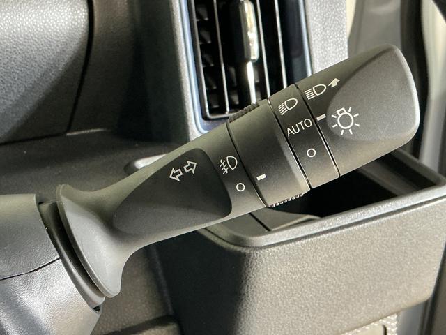 タントカスタムRS ナビ バックカメラ ETC シートヒーターナビ バックカメラ ETC 両側パワースライドドア シートヒーター 電動パーキングブレーキ コーナーセンサー オートハイビーム 15インチ純正アルミホイール Bluetooth USB フルセグTV(京都府)の中古車