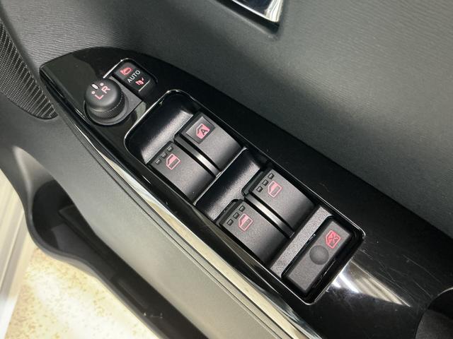 タントカスタムRS SAII ナビ 前後ドラレコ ETC ワンセグナビ 前後ドラレコ ETC 両側パワースライドドア ワンセグTV オートライト プッシュスタート スマートキー スマートアシスト フォグライト アイドリングストップ 15インチ純正アルミホイール(京都府)の中古車