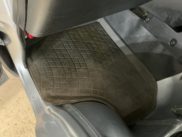 ピクシストラックエクストラ　４ＷＤ　ナビ　ＥＴＣ　３方開　荷台作業灯４ＷＤ　ナビ　ＥＴＣ　３方開　荷台作業灯　Ｂｌｕｅｔｏｏｔｈ　ＤＶＤ再生　フルセグＴＶ　フォグライト　キーレスエントリー　ドアバイザー　マニュアルエアコン　１２Ｖ電源ソケット　ヘッドライトレベライザー（京都府）の中古車
