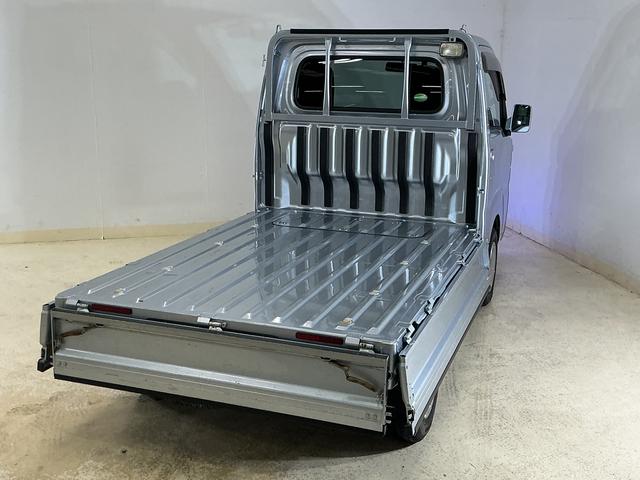 ピクシストラックエクストラ　４ＷＤ　ナビ　ＥＴＣ　３方開　荷台作業灯４ＷＤ　ナビ　ＥＴＣ　３方開　荷台作業灯　Ｂｌｕｅｔｏｏｔｈ　ＤＶＤ再生　フルセグＴＶ　フォグライト　キーレスエントリー　ドアバイザー　マニュアルエアコン　１２Ｖ電源ソケット　ヘッドライトレベライザー（京都府）の中古車