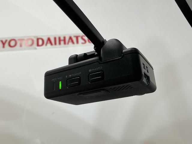 ミライース 中古車 Ｘ　ＳＡＩＩＩ　ＣＤオーディオ　ドライブレコーダー　ＥＴＣＣＤオーディオ　ドライブレコーダー　ＥＴＣ　オートハイビーム　コーナーセンサー　キーレスエントリー　ＬＥＤヘッドライト　アイドリングストップ　横滑り防止装置　スマアシ　ドアバイザー　電動格納ドアミラー