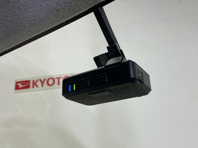 トール 中古車 カスタムＧ　ＳＡＩＩ　ワンオーナー　ナビ　パノラマモニターワンオーナー　ナビ　パノラマモニター　ドラレコ　両側パワースライドドア　クルーズコントロール　Ｂｌｕｅｔｏｏｔｈ　ＤＶＤ再生　フルセグＴＶ　フォグライト　スマートキー　オートライト　ＬＥＤヘッドライト