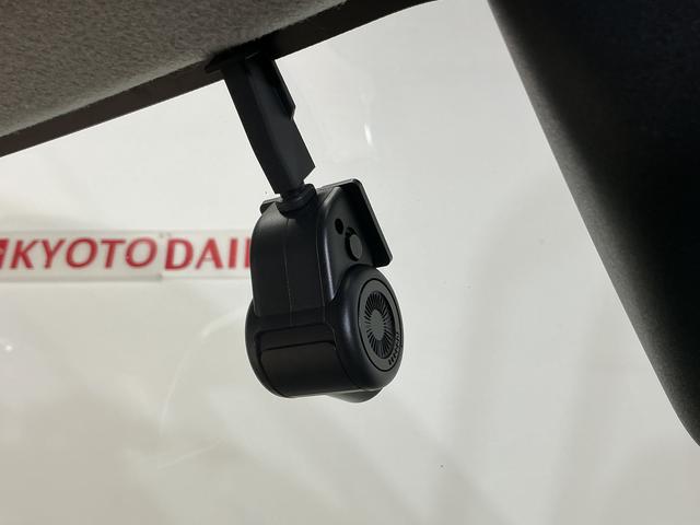ムーヴ 中古車 ＲＳ　デモカー　９型ディスプレイオーディオ　バックカメラ９インチディスプレイオーディオ　バックカメラ　ドライブレコーダー　両側パワースライドドア　アダプティブクルーズコントロール　Ｑｉワイヤレス充電器　電動パーキングブレーキ　コーナーセンサー　フルセグＴＶ