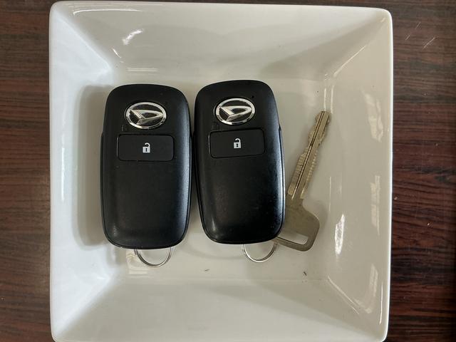 ハイゼットトラックジャンボエクストラ CVT車 ワンオーナー ナビ ドラレコCVT車 ワンオーナー ナビ バックカメラ ドライブレコーダー ETC スマートインナーミラー 荷台作業灯 3方開 コーナーセンサー オートハイビーム Bluetooth USB接続 DVD再生(京都府)の中古車
