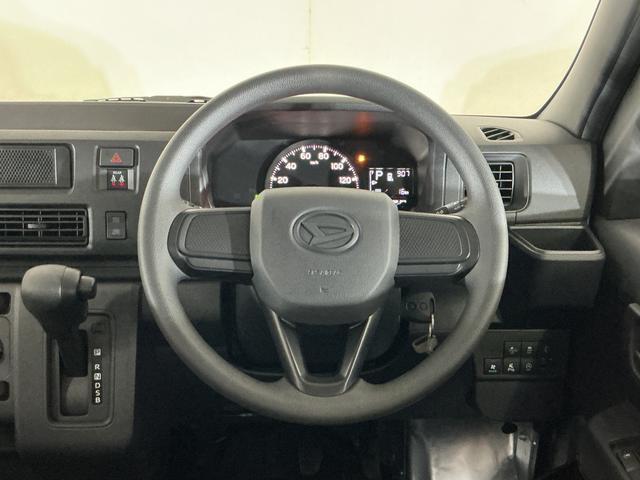 ハイゼットカーゴDX デラックス 4WD 届出済未使用車 スマートアシスト届出済未使用車 4WD スマートアシスト キーレスリモコン マニュアルエアコン スチールホイール 両側リヤスライドドア AM/FMチューナー オートライト オートハイビーム コーナーセンサー ABS(京都府)の中古車